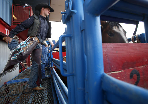 Tucson Rodeo highlights from Feb. 21, 2014